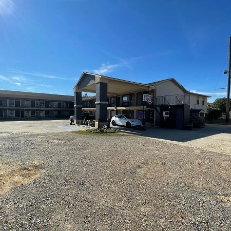 Bastrop Best Budget Inn المظهر الخارجي الصورة