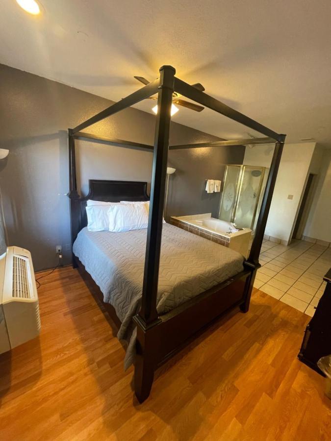Bastrop Best Budget Inn المظهر الخارجي الصورة